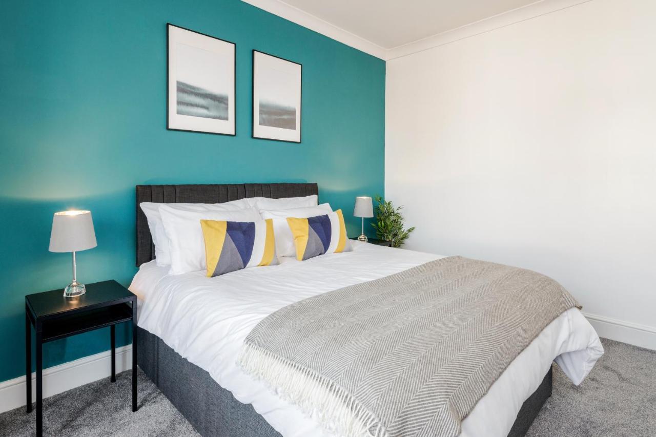 Business & Leisure 2 Bedroom & Parking By Damask Homes Ilford Exteriör bild