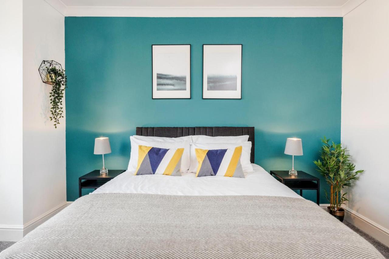 Business & Leisure 2 Bedroom & Parking By Damask Homes Ilford Exteriör bild