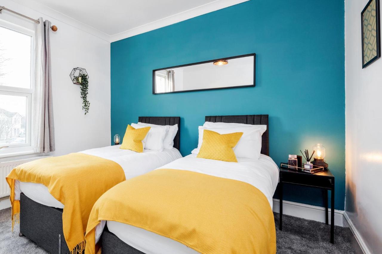 Business & Leisure 2 Bedroom & Parking By Damask Homes Ilford Exteriör bild
